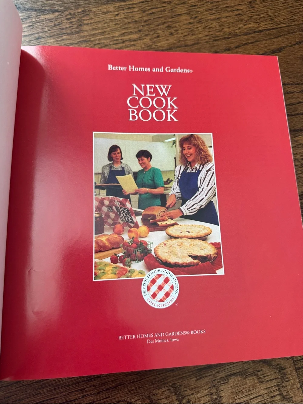 Cook book bundle. Nostalgic cook book and Better Homes & Gardens new cook book.